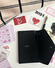 * 1 left * Black Noir Clutch (weeks cover & purse) WITH chain * NO coupon codes!*