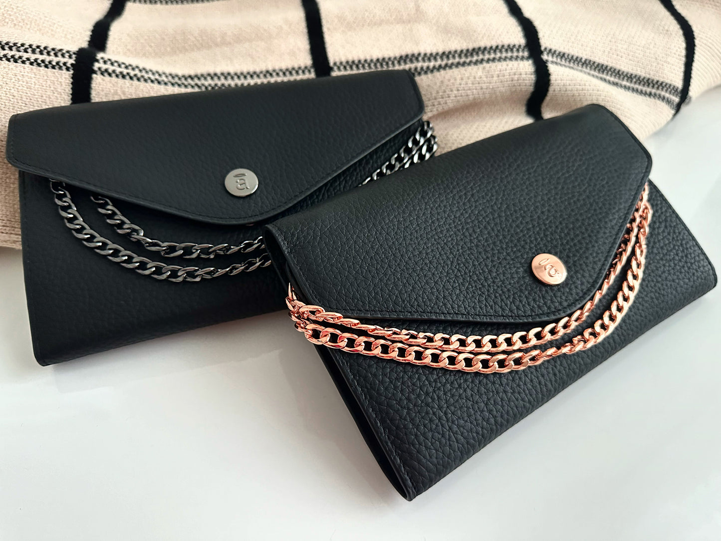 Black Noir Clutch (weeks cover & purse) WITH chain