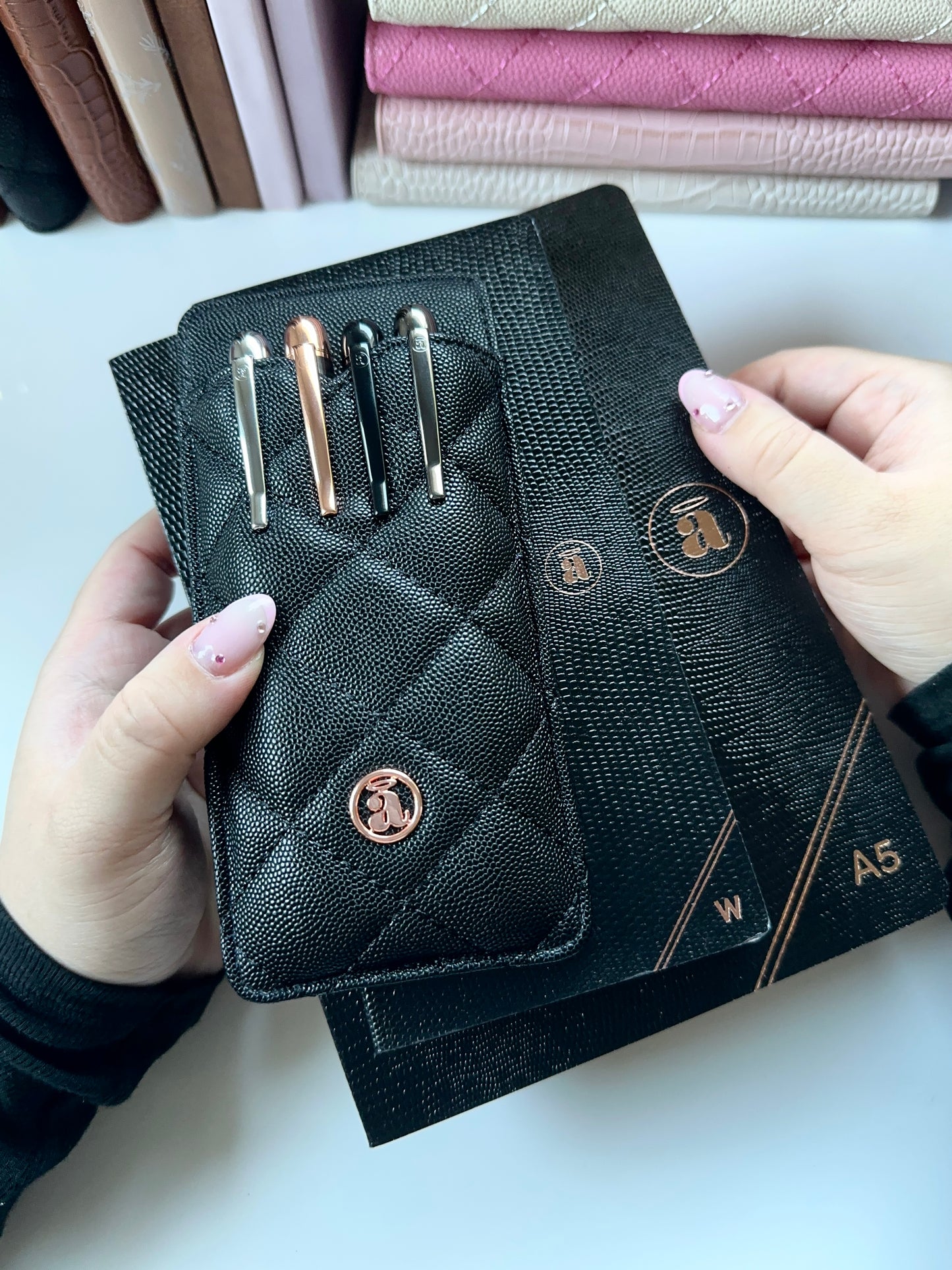 Caviar Black Pocket Pen Holder