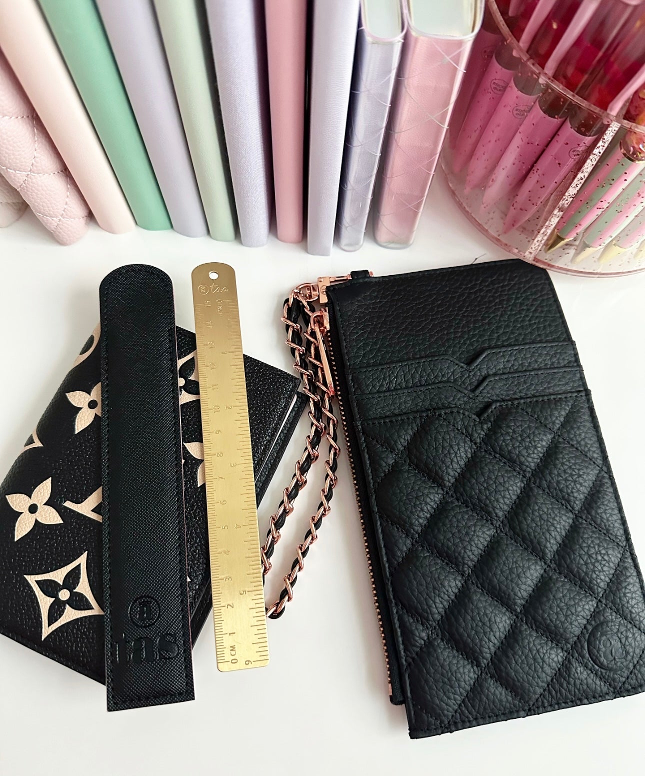 the Luxe Catch All (LCA) NOIR BLACK