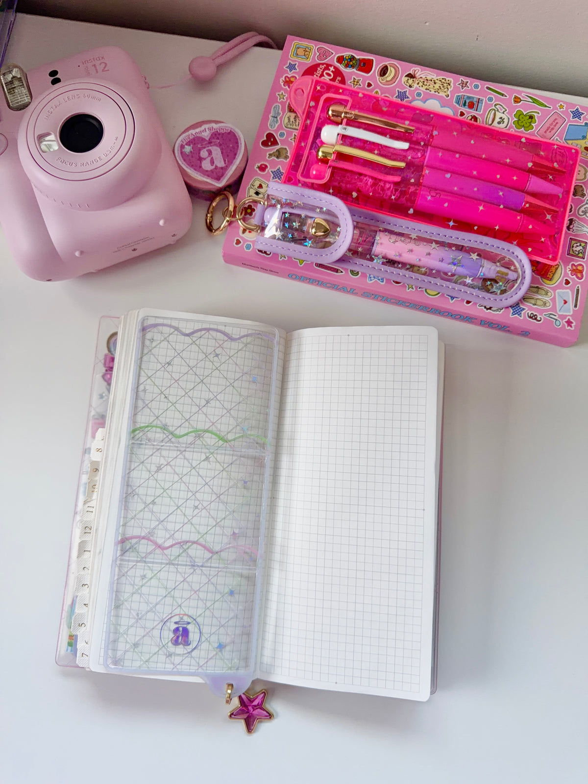Page Markers/ Bookmarks/ planner page markers  - Hold that Thought