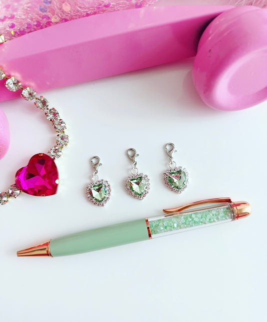 August birthstone charm
