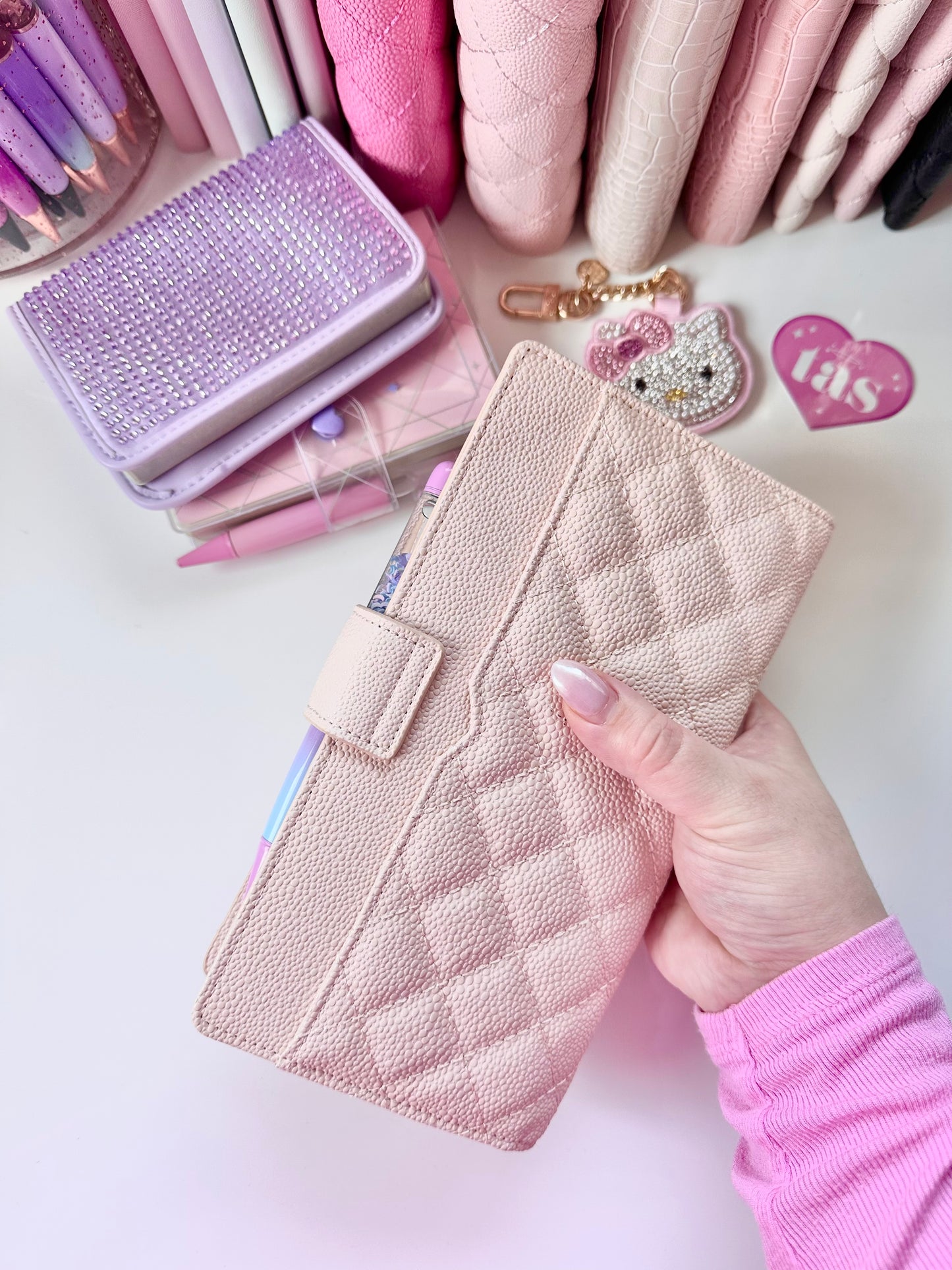Blushing Pink Quilted Weeks Cover