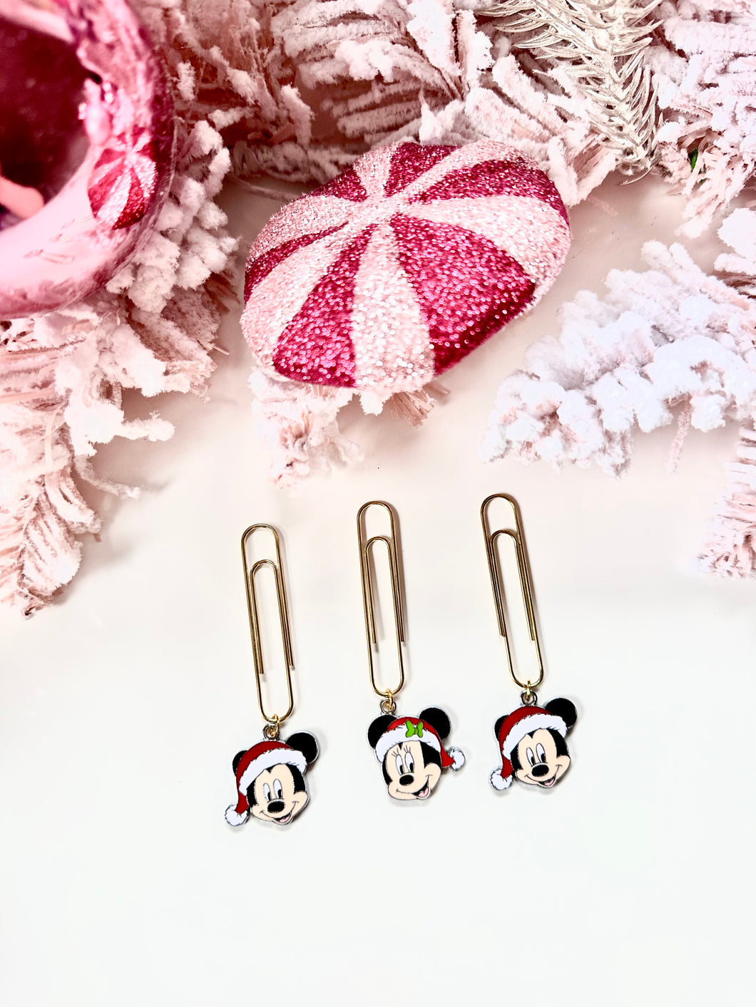 Mickey & Minnie Christmas clips