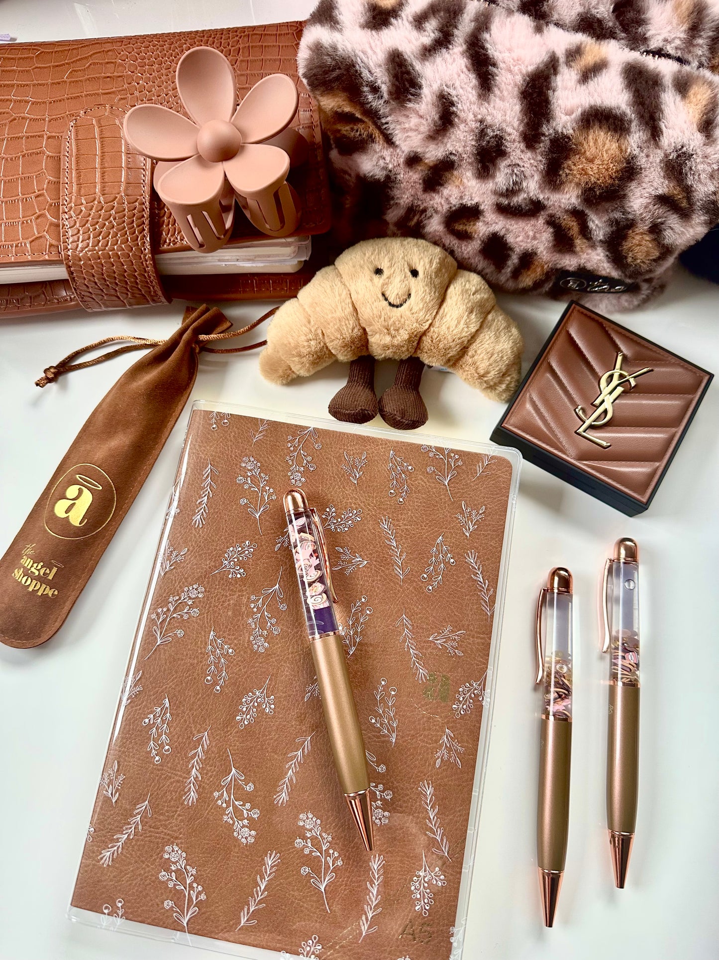 the Cozy Cafe Pen
