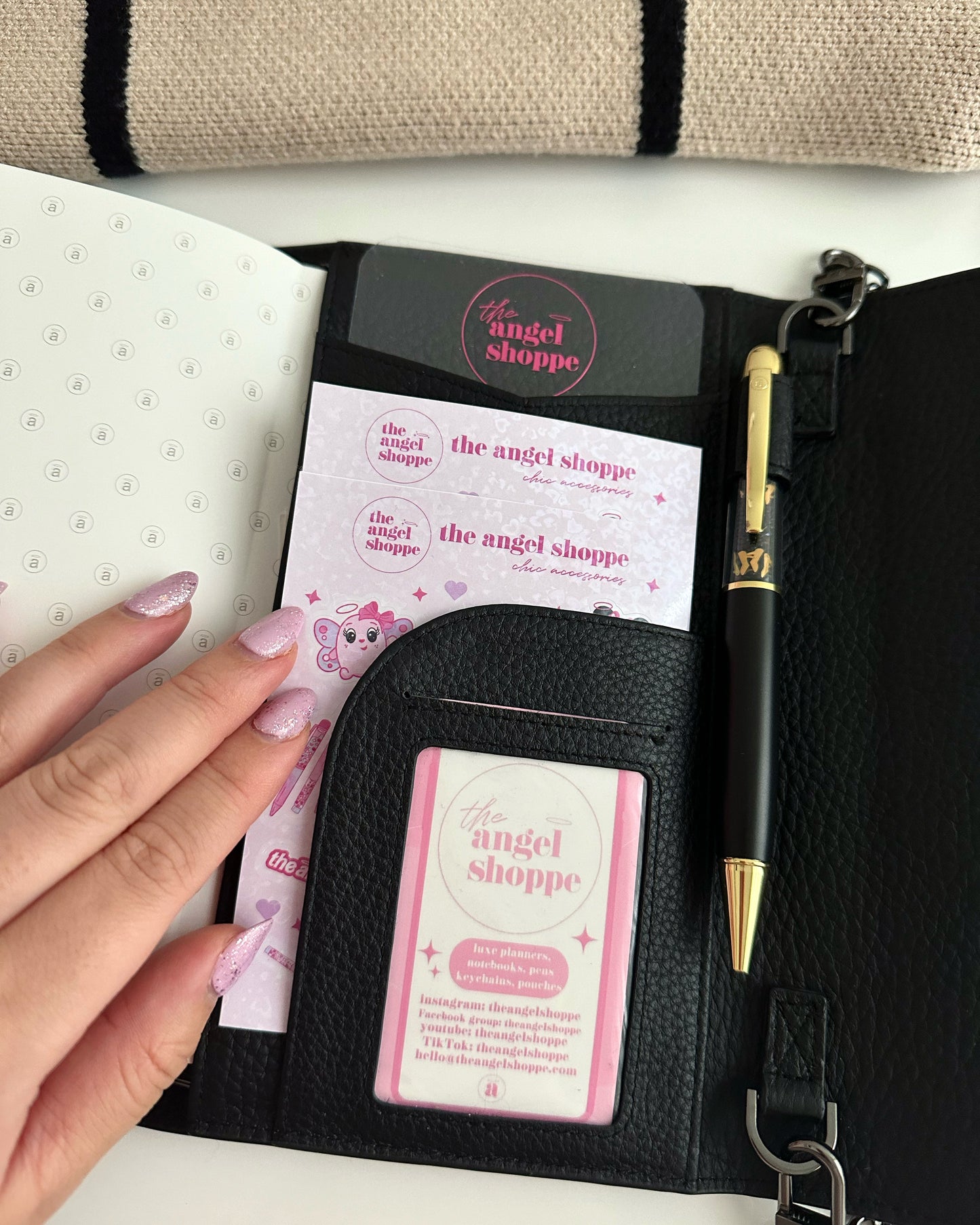 Black Noir Clutch (weeks cover & purse) WITH chain