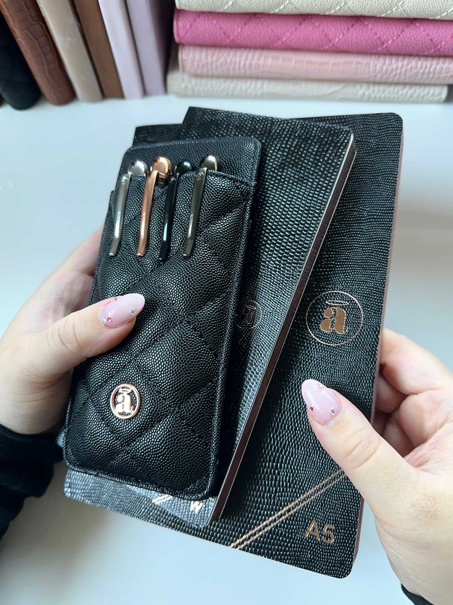 Caviar Black Pocket Pen Holder