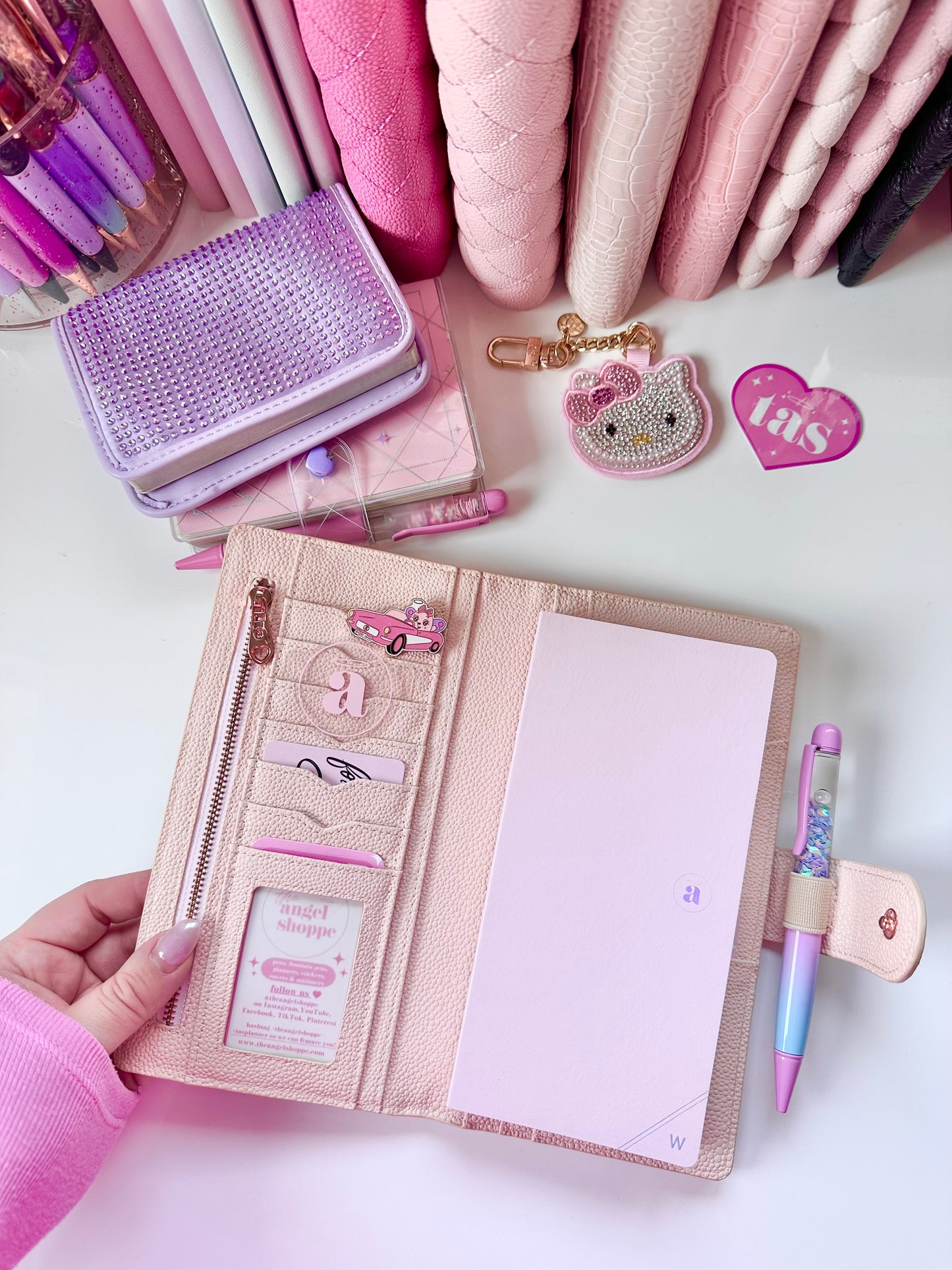 Blushing Pink Quilted Weeks Cover