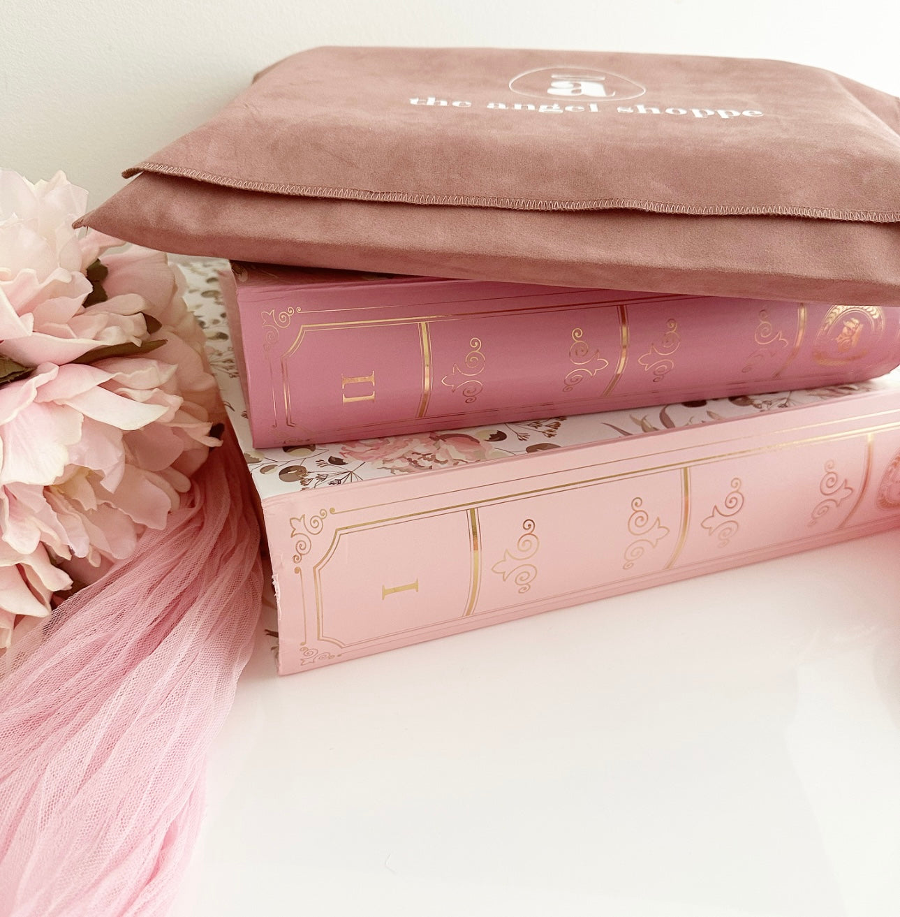 Dove Luxe Pen Case