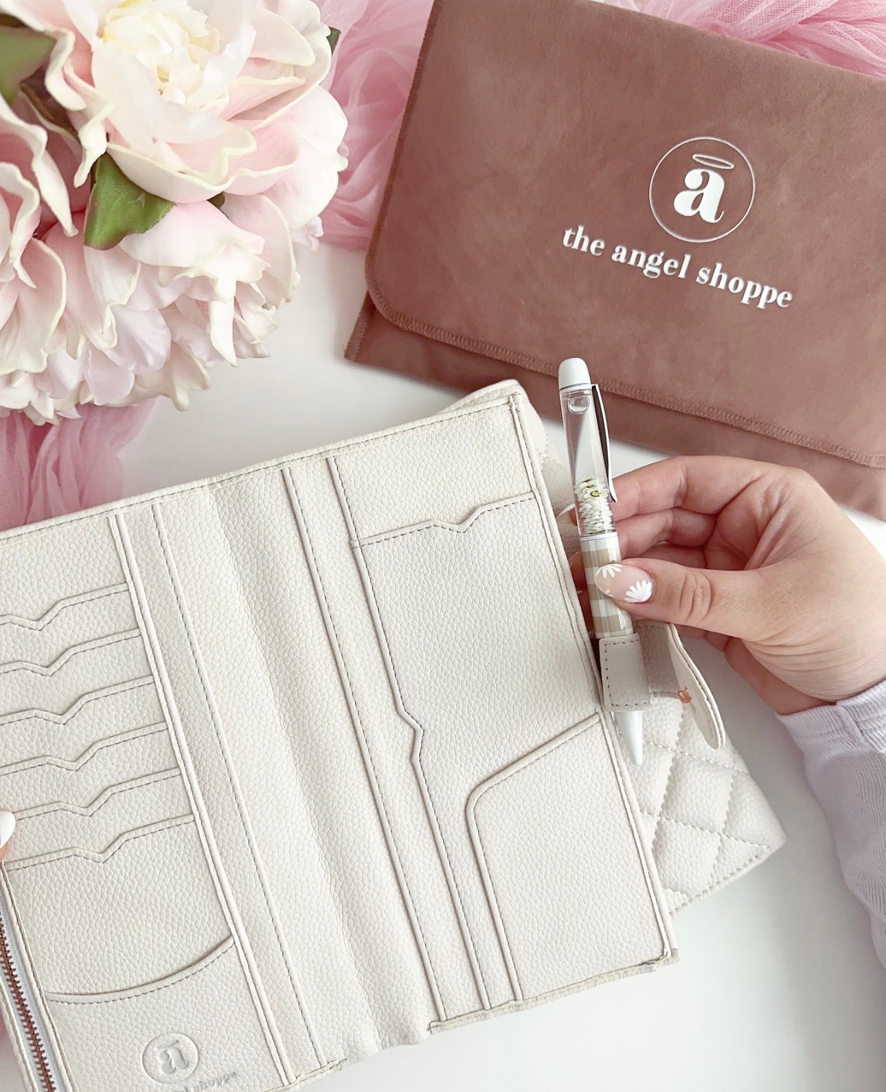 Luxe Quilted Weeks Cover - French Vanilla PRESALE