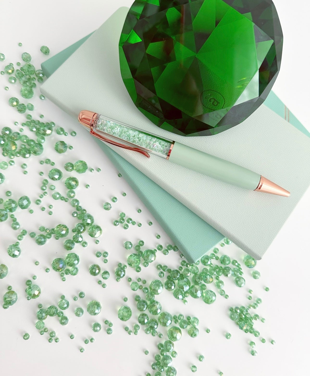 August/ Prosperity and Good Fortune: the Birthstone Collection