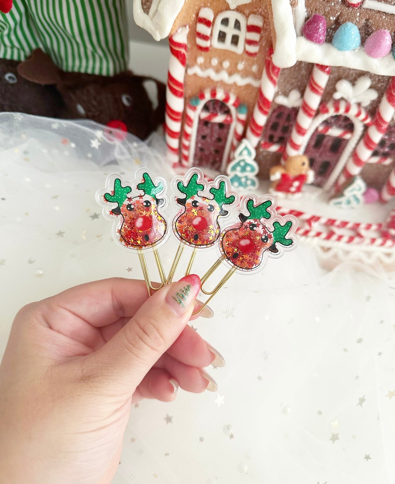 Rudolph shaker clip