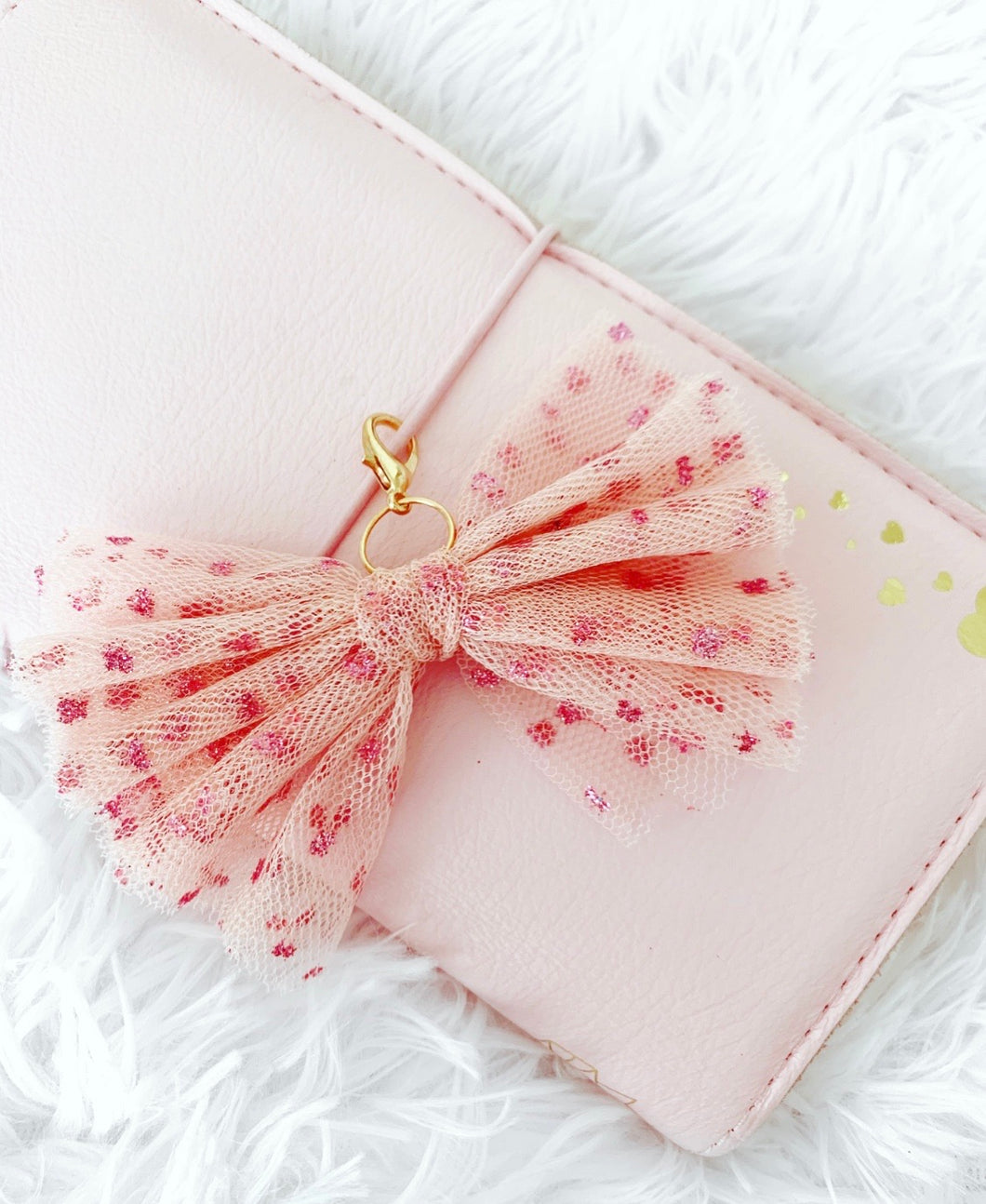 charmed bow: pink