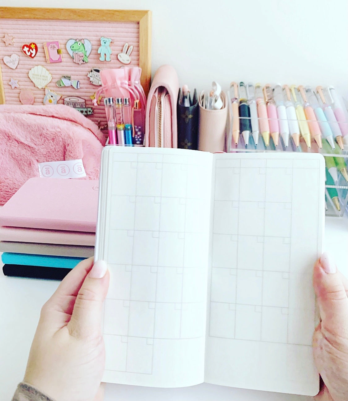 TAS weekly planner with white TOMOE RIVER PAPER