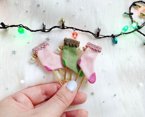 deck the halls, stocking clip