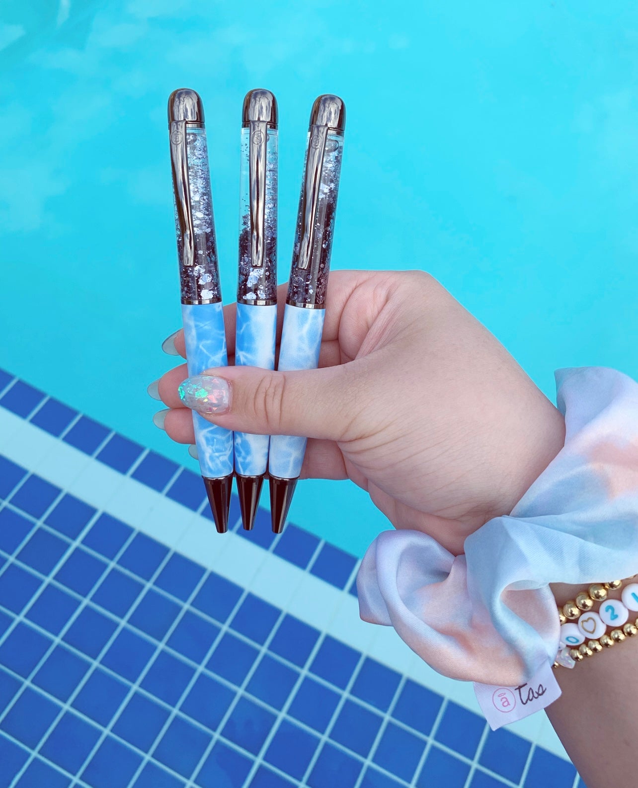 BUY 3, GET 1 FREE - Vacation pool pens