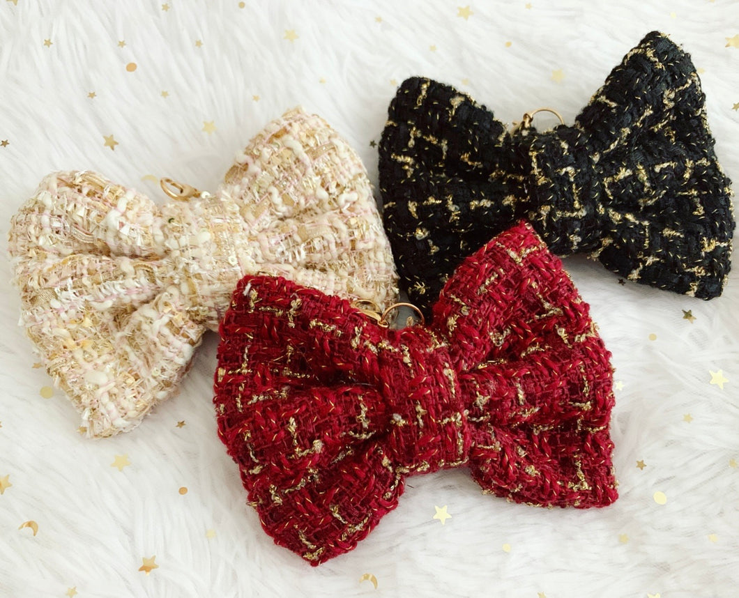 Luxe bow charms