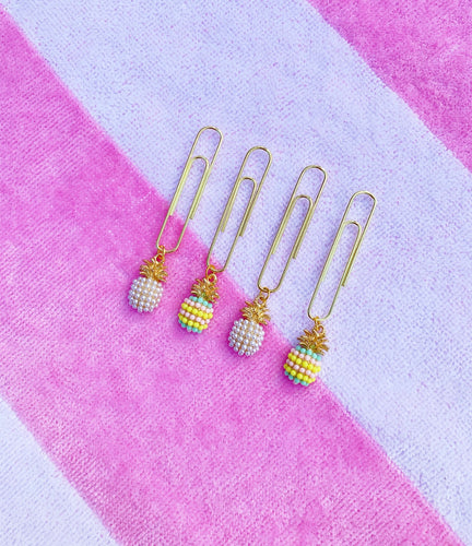 Pearl pineapple clips