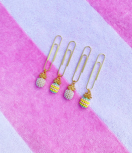 Pearl pineapple clips