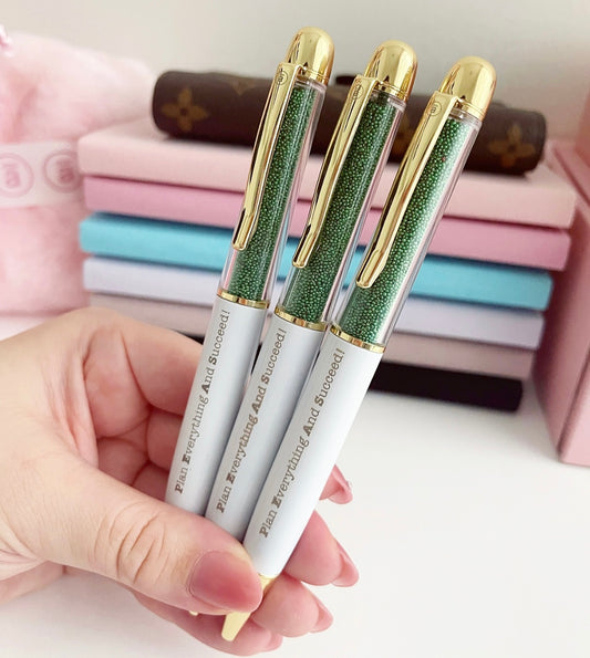 The Queen Pea pen